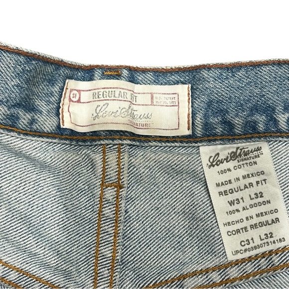 Levi Strauss Signature Jeans 31x32 Faded Straight Leg Y2K Denim - Picture 6 of 7